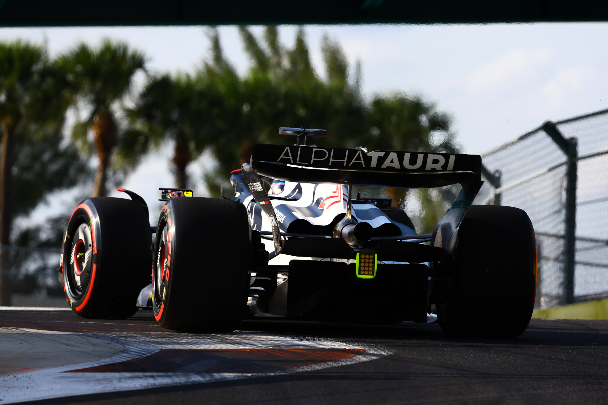 Nyck de Vries auto zaterdag Miami 2023