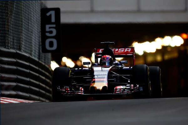 images_Formule1_2015_nieuws-mei_Max_Verstappen_Toro_Rosso_GP_Monaco_VT