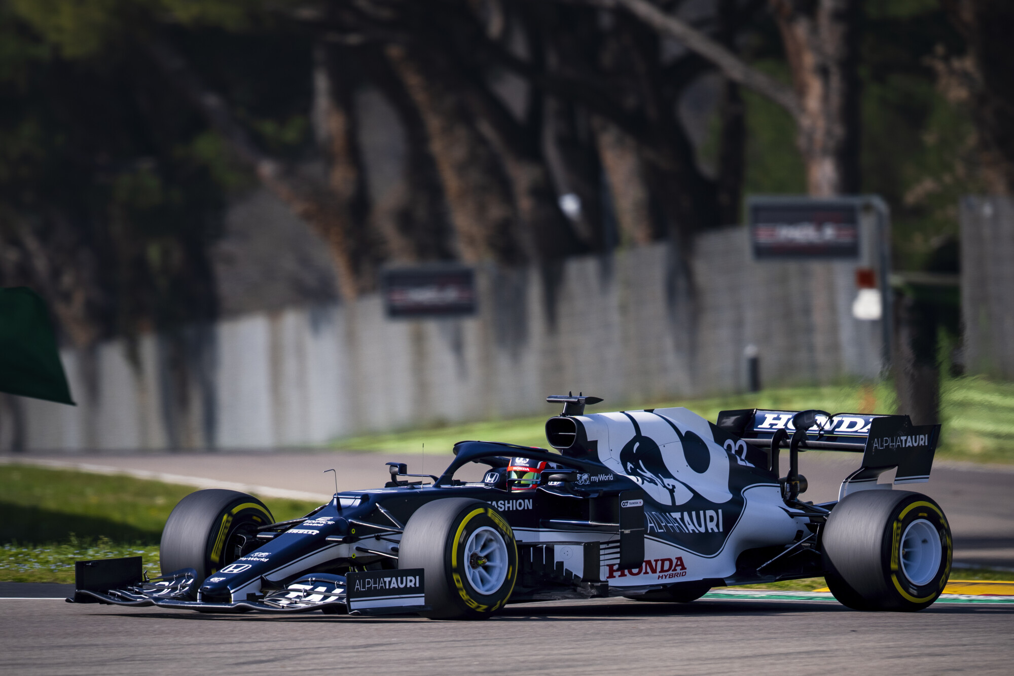 SI202103161078_hires_jpeg_24bit_rgb