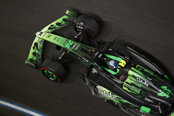 Stake F1 Kick Sauber Zhou Las Vegas