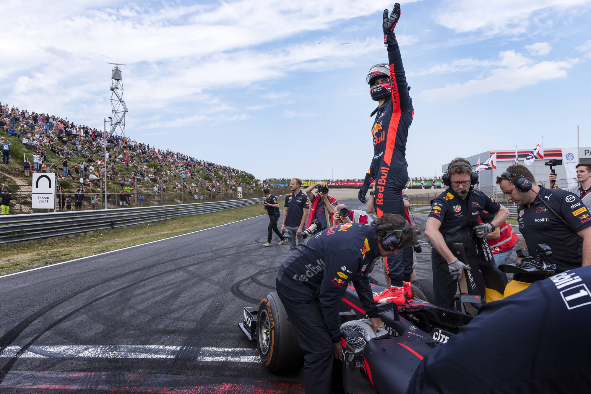 AP-1VQXAEAXS2111_news