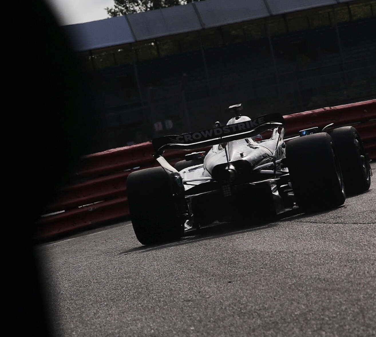 Mercedes Antonelli Silverstone Pirelli 2025