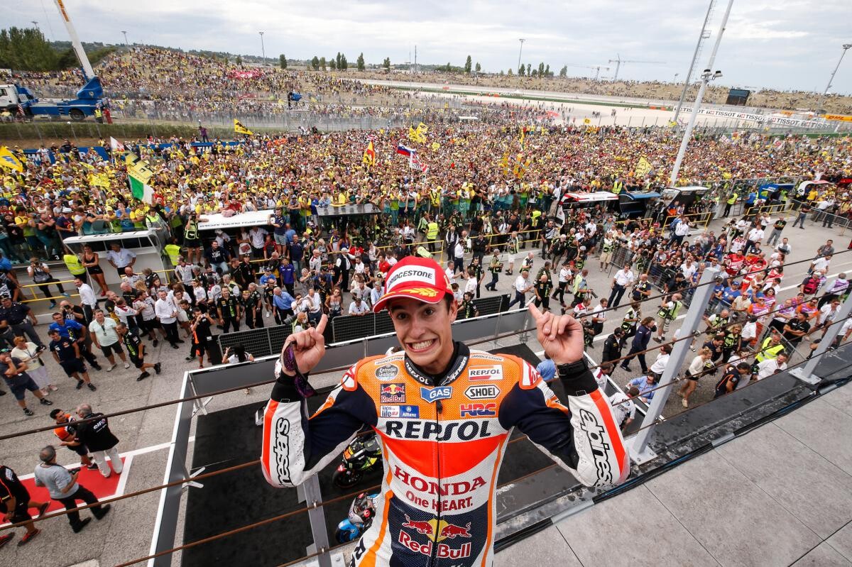 images_MotoGP_2015_september_150913_RSM_MotoGP-marquez