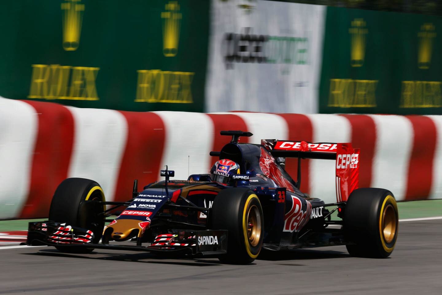 Max_Verstappen_Scuderia_Toro_Rosso_GP_Canada_FP