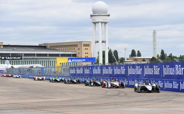 1-1017522944-LAT-20190525-SB1_8129