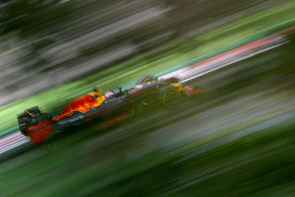 Max_Verstappen_Vrijdag_Suzuka