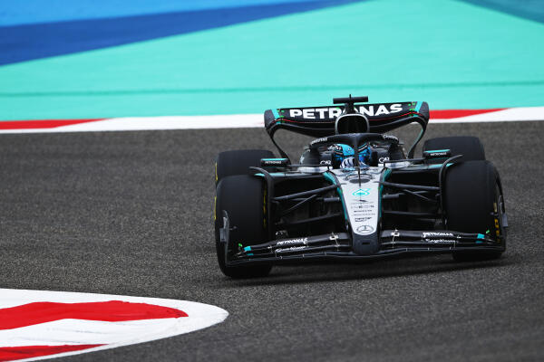 George Russell wintertest Bahrein 2025